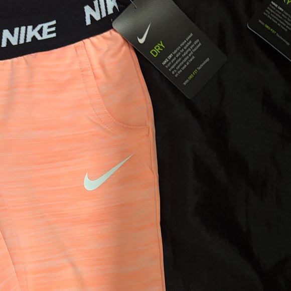 Nike Coral Toddler Outfit - Picture 4 of 10